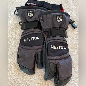 Hestra 3-finger Czone Gauntlet Gloves size 8